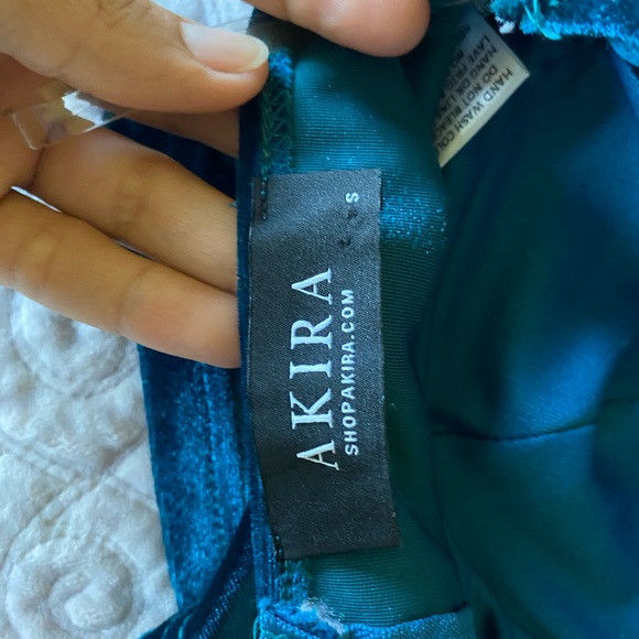 Two piece set - Picture 4 of 9